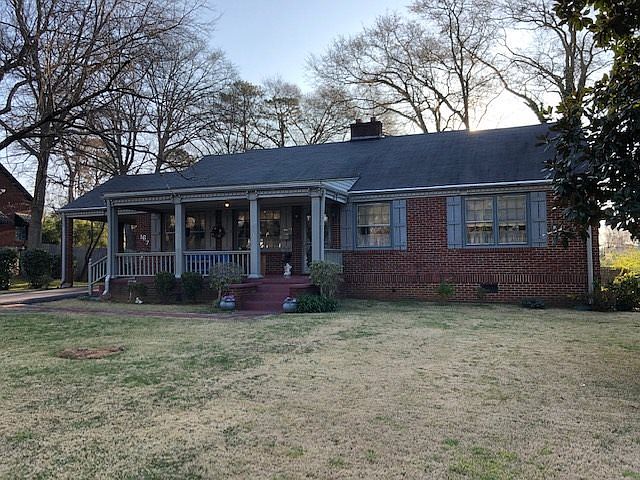 2nd image of 167 E Victoria Rd