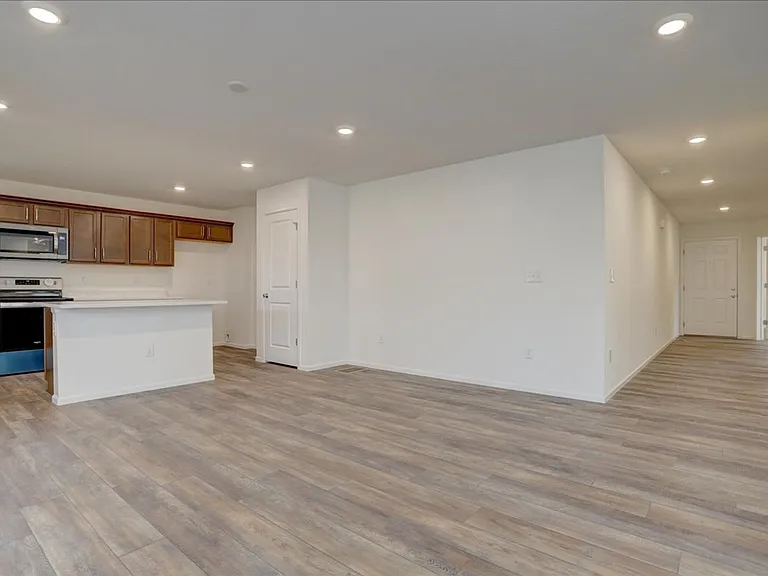 6171 N Malaya St — Photo 5