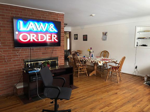 5th image of 24726 Lakeland St