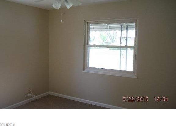 5th image of 21102 Gardenview Dr