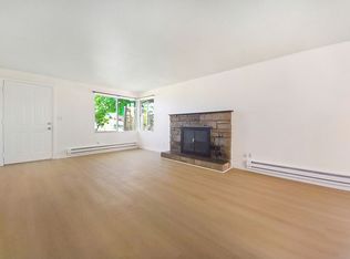 820 Harrington Ave NE #A2, Renton, WA 98056