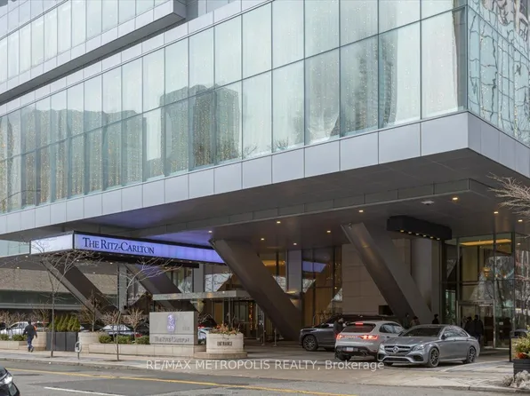 183 Wellington St W, Toronto, ON