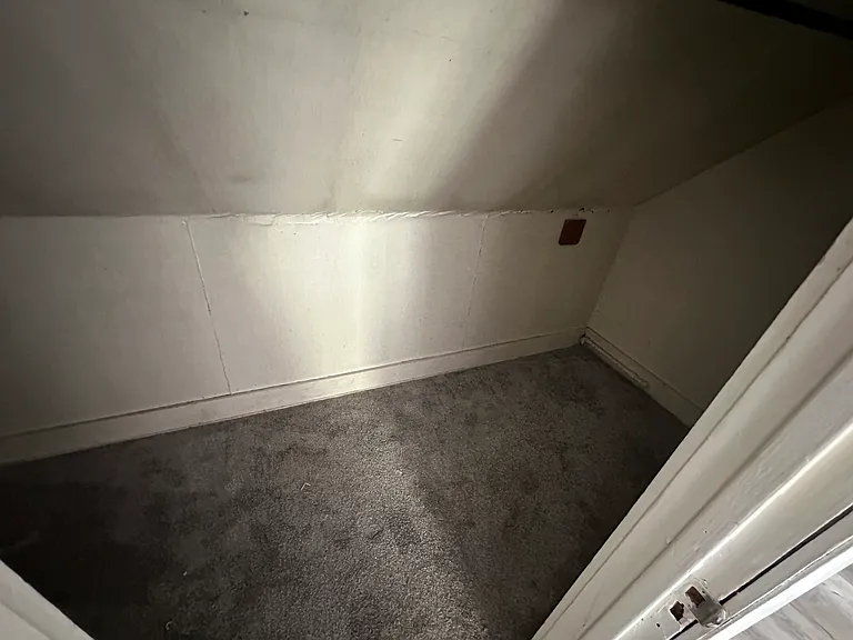 19 Maishoss St #2 — Photo 11