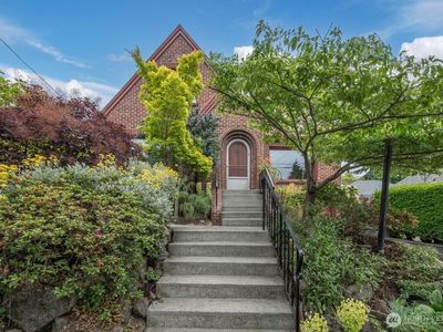7310 10th Avenue NW, Seattle, WA, 98117