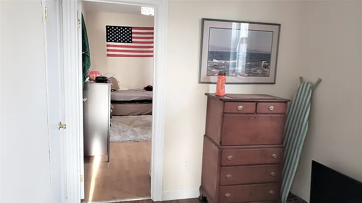 Rented by The Hamilton Group | media 22