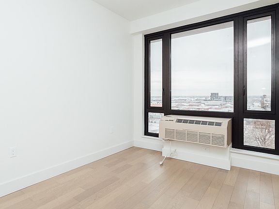 5th image of 635 5th Ave #1206