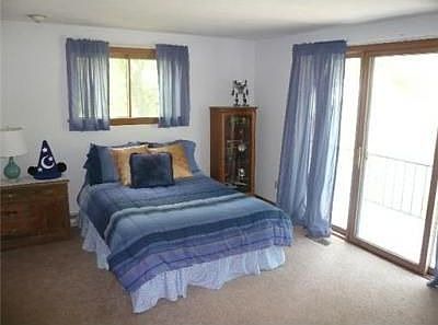 5th image of 23905 Myers Ave