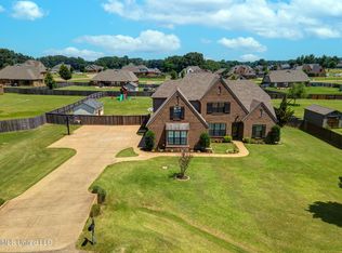 9100 Mitchells Farm Cv, Olive Branch, MS 38654