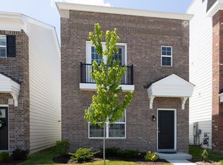 9429 Vandervoort Ct, Saint Louis, MO 63126