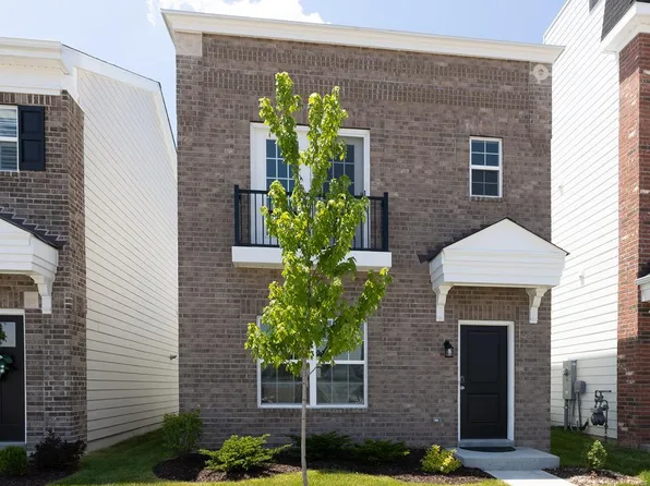 9429 Vandervoort Ct, Saint Louis, MO 63126