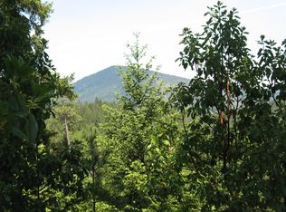 369 S Livingston Way, Grants Pass, OR 97526