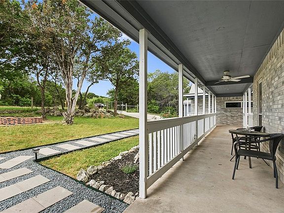 4th image of 15100 Sophie Dr