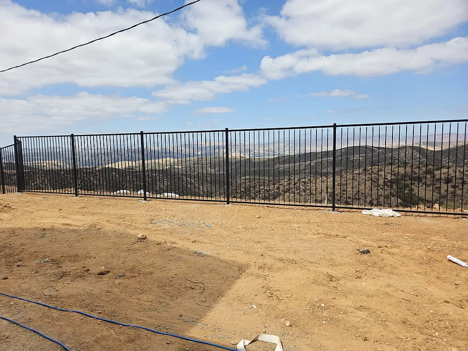 27392 Camino La Cumbre