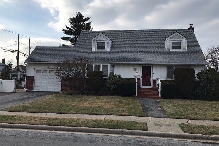 80 Elmwood St, Plainview, NY 11803 Zillow