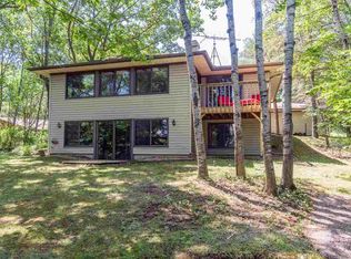S1412 W Redstone Dr, La Valle, WI 53941