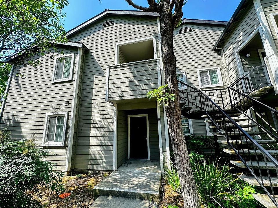 1st image of 550 Canyon Oaks Dr APT B