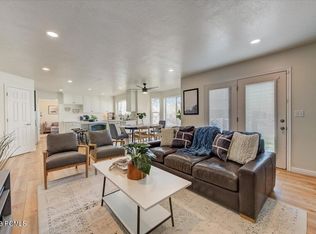1070 W Country Meadows Estates Dr, Heber City, UT 84032