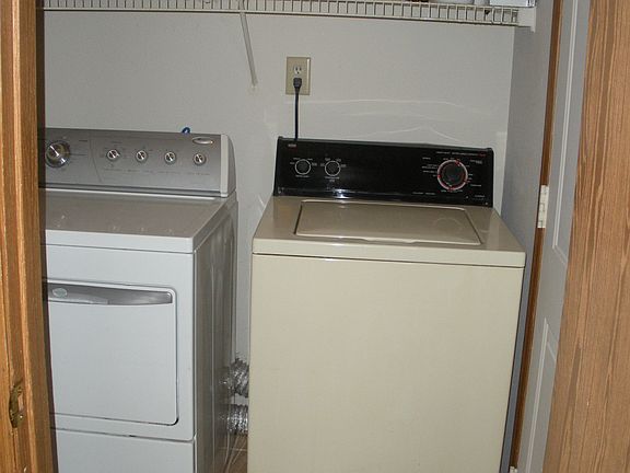4th image of 10039 Lone Wolf Dr