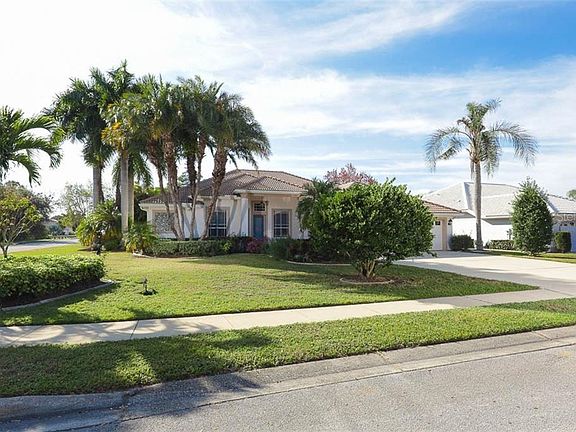 3rd image of 7232 Southgate Ct