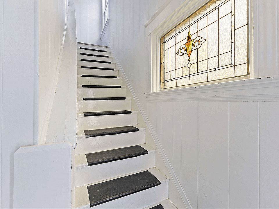 Upper Level