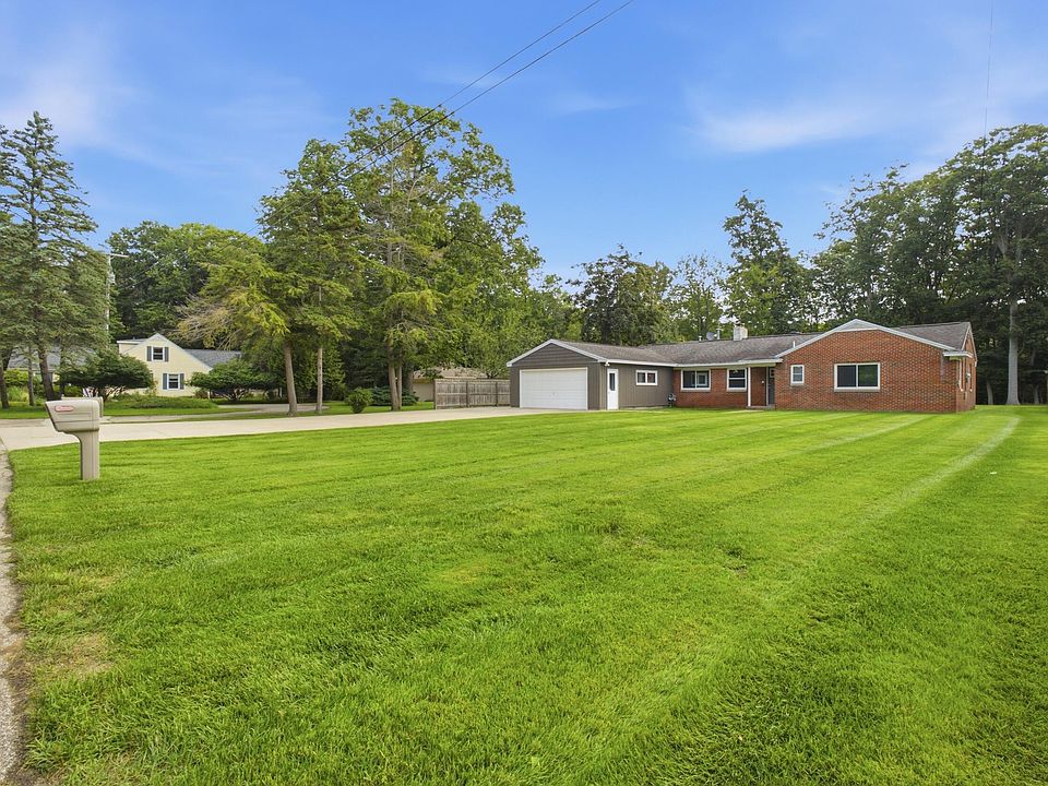 3988 Stryker Dr, Muskegon, MI 49441 | Zillow