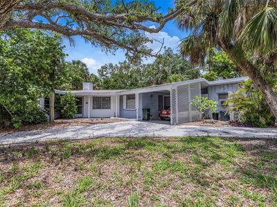 5369 Shadow Lawn Dr, Sarasota, FL, 34242