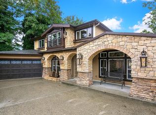6101 108th Ave NE, Kirkland, WA 98033