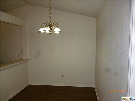 4th image of 604 Frostwood Dr