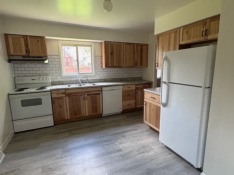 618 N Terrace Dr — Photo 8
