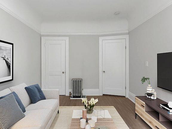 2nd image of 1753 Mason St #1765