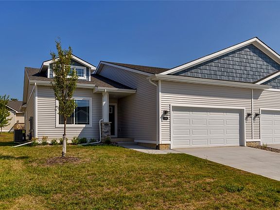 3rd image of 9385 Verdi Ln