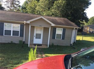 126 Martin Cir #B, Central, SC 29630