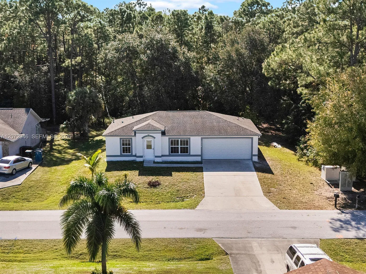 3 bed, 2.0 bath, $2,100 — Photo 4