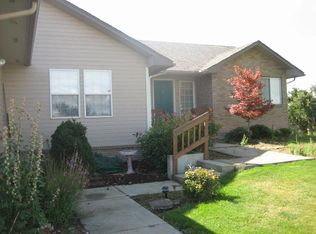 1000 E Houghton Rd, Outlook, WA 98938