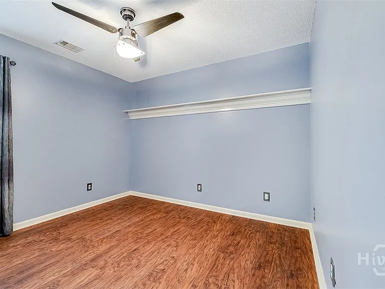 119 Mill Ct — Photo 29