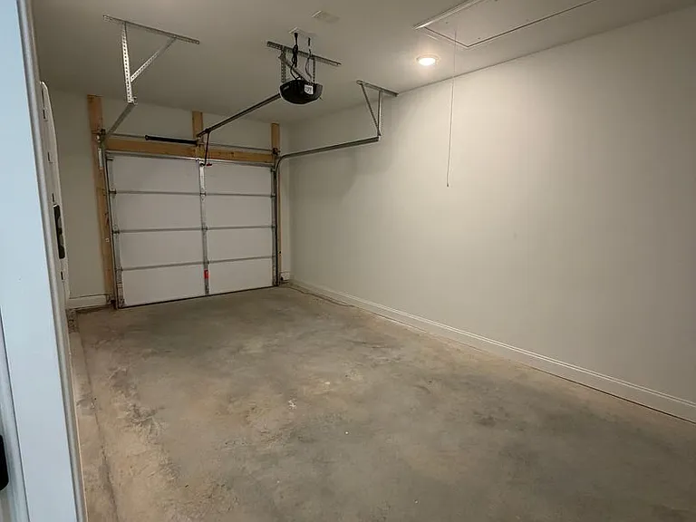 8760 James Creek Dr — Photo 8