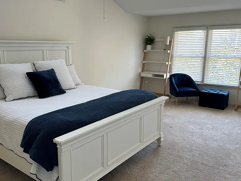 100 Hebride Ct — Photo 10
