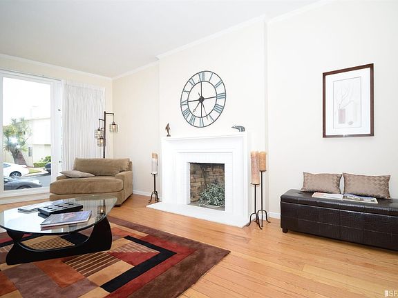 4th image of 384 Belmar Ave