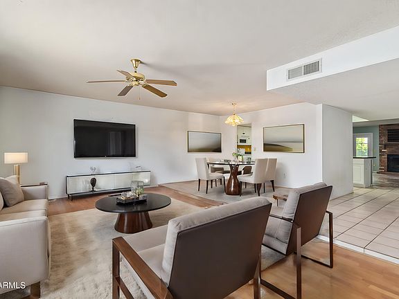 3rd image of 4115 E AHWATUKEE Drive