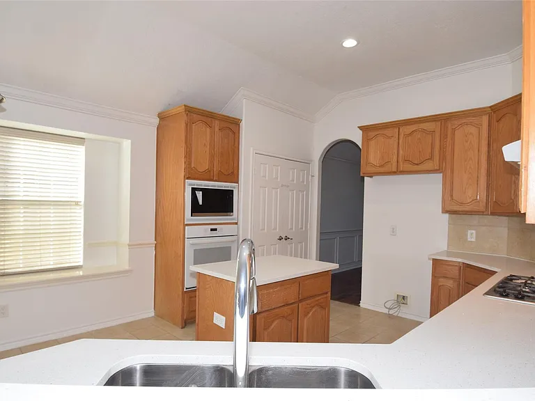 5726 Indigo Trails Dr — Photo 8