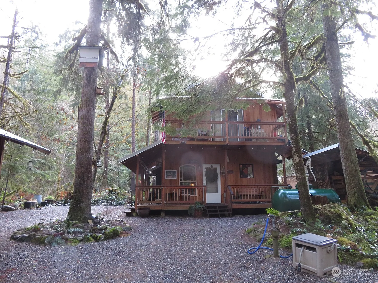 63762 W Cascade Drive photo 1
