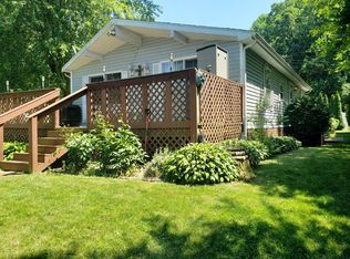 11468 Riverside Dr, White Pigeon, MI 49099