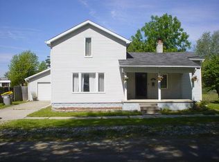204 N Pearl St, Butler, IN 46721