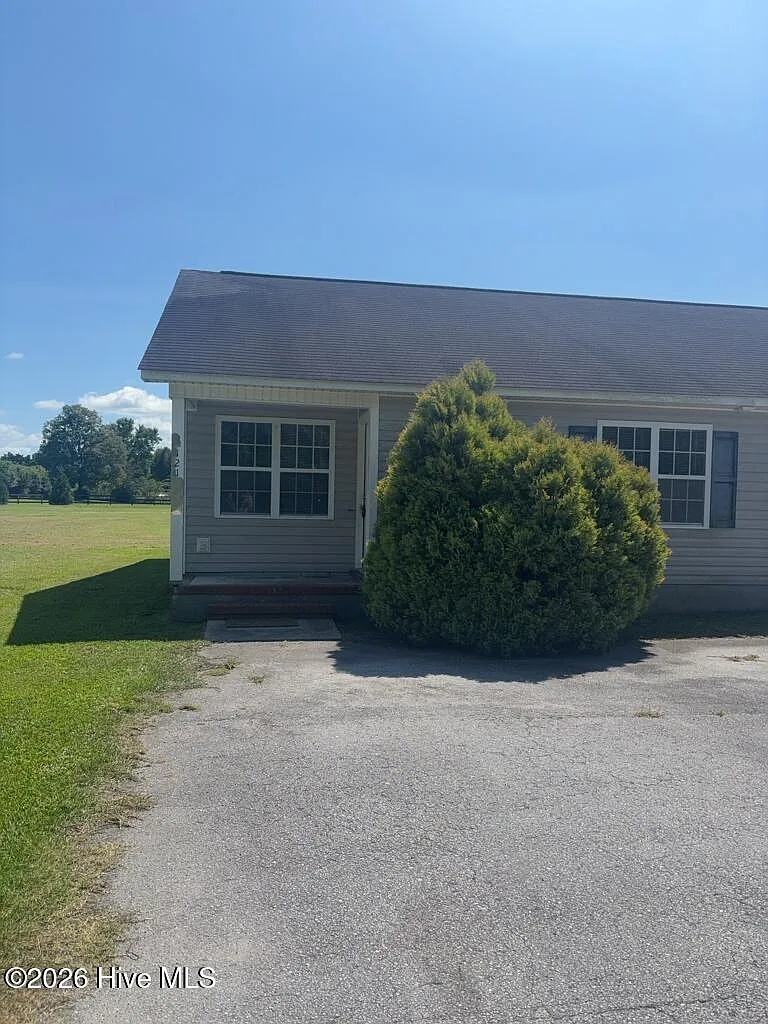 2 bed, 2.0 bath, 864 sqft, $975 — Photo 1