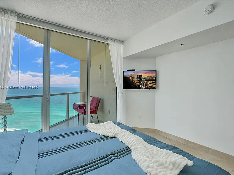 16699 Collins Ave #2405 — Photo 19