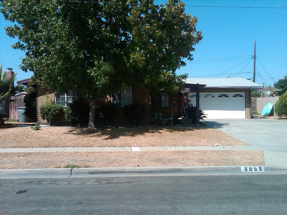 2nd image of 8855 Buchanan Cir