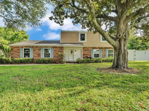 1910 Clubhouse Rd, Lakeland, FL 33813