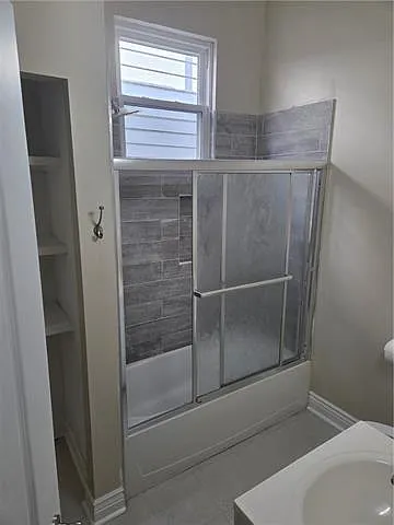 1727 Marais St — Photo 3