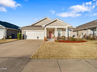 165 Drews Ln, Panama City, FL 32405