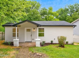 2116 NW Madison Rd, Knoxville, TN 37912